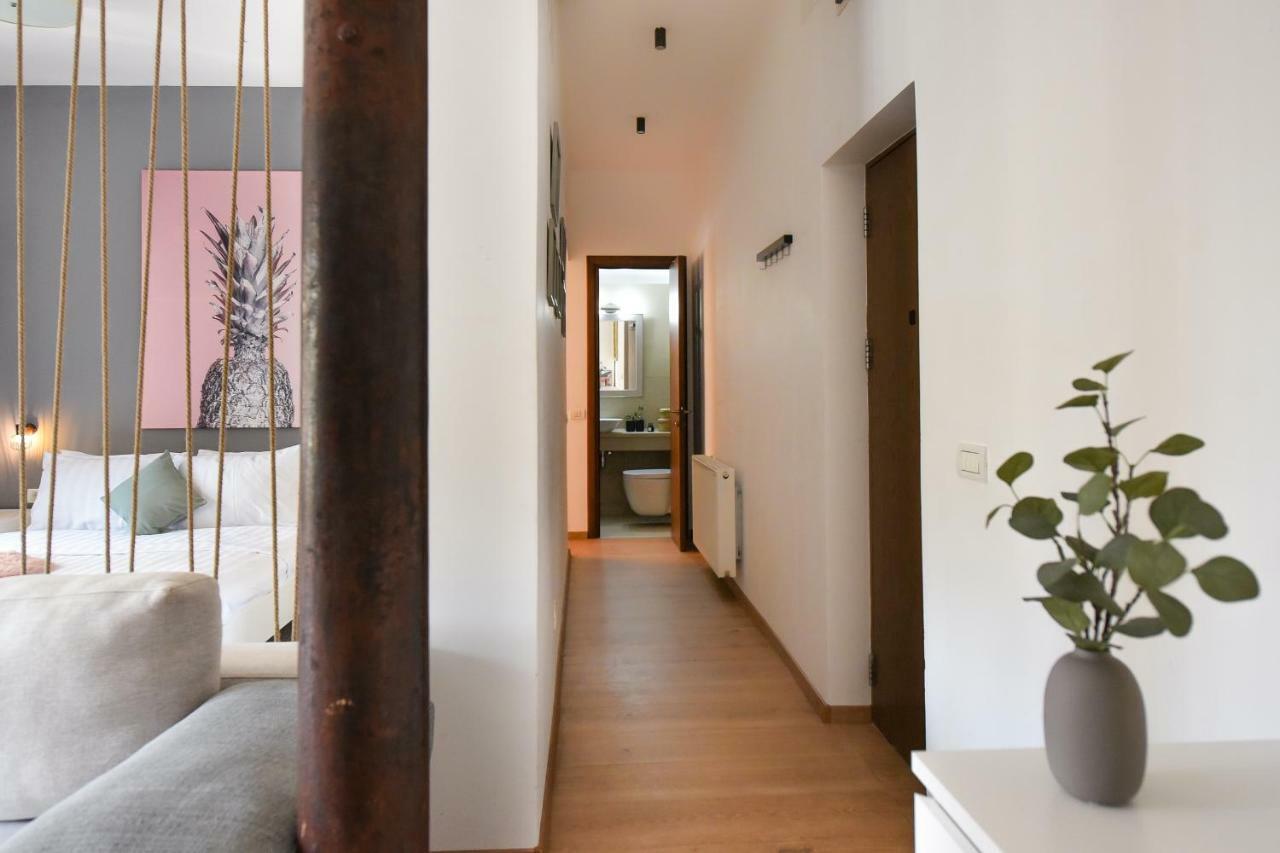 Location Old Town - New Apartment